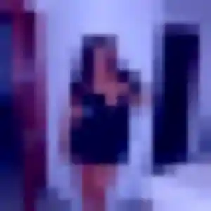 Ava (20 ans) à Aulnat propose un rencontre sexe rapidement
