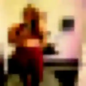 Rencontre Zephyrine, 38 ans à Bédarieux en privé