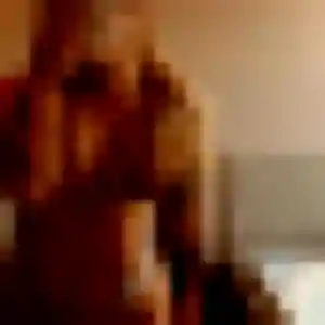 rencontre sexe à Billom : photo de Ursule, 30 ans - inscription gratuite