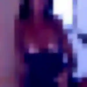 Laura, femme de 23 ans propose rencontre sexe à Blanquefort