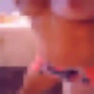 Sexy Caroline, 34 ans à Bormes-les-Mimosas - découvrir son profil