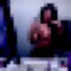 Contacte Eleonore, 24 ans à Cenon en t'inscrivant