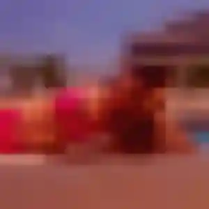 Fatima (21 ans) à Charly attend une rencontre ce soir