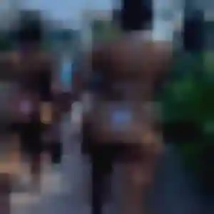 Alessandra, 25 ans, en ligne à Châtillon-sur-Seine pour un rencontre sexe