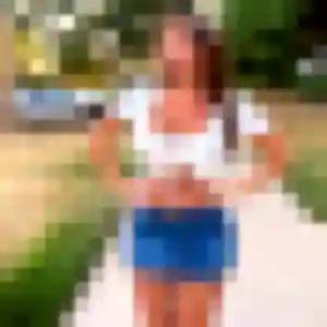 Photo privée de Amel, 27 ans à Chazelles-sur-Lyon - plan discret