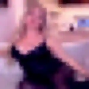 Sexy Nathalie, 22 ans à Clarensac - découvrir son profil