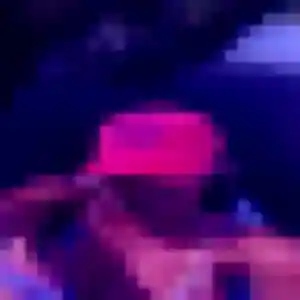 Delphine, 25 ans, en ligne à Coulounieix-Chamiers pour un rencontre sexe