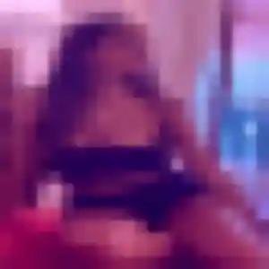 Photo privée de Armelle, 40 ans à Créon - rencontre coquine
