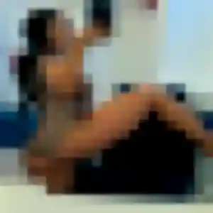 Sophie, fille de 19 ans cherche rencontre sexe à Davézieux
