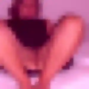 Belle Laetitia, 30 ans à Forcalqueiret - la contacter