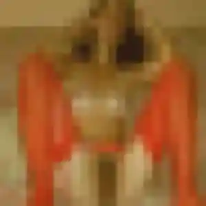 Brunehilde, 26 ans, connectée à Garons pour un rencontre sexe
