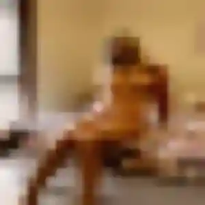 Agathe, 30 ans, en ligne à Grand-Aigueblanche pour une rencontre coquine