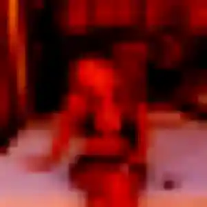 Eleonore, 31 ans, cherche un rencontre sexe à Hourtin