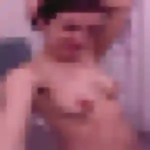 Rejoins Geraldine, 30 ans à Jonage gratuitement