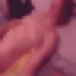 Contacte Maya, 23 ans à La Destrousse en privé