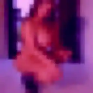 Elena, 40 ans, connectée à La Gaude pour un rencontre sexe