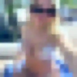 Contacte Frederique, 28 ans à La Ricamarie en privé
