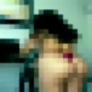 Lucie, 24 ans, connectée à Lavelanet pour une rencontre coquine