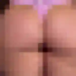Azalee, fille de 21 ans propose rencontre sexe à Le Haillan