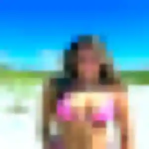 Contacte Kim, 23 ans à Lorgues gratuitement