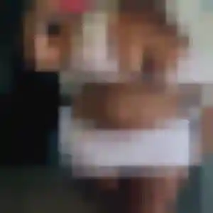 Rejoins Debora, 24 ans à Maringues en privé