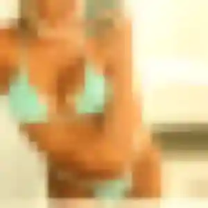 Photo perso de Colombe, 40 ans à Nans-les-Pins - rencontre coquine