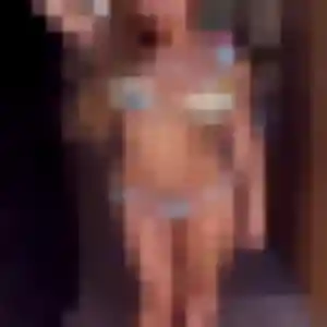 Lea (19 ans) à Neuvecelle propose une rencontre ce soir