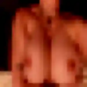 Coralie (26 ans) à Parentis-en-Born cherche un rencontre sexe aujourd'hui