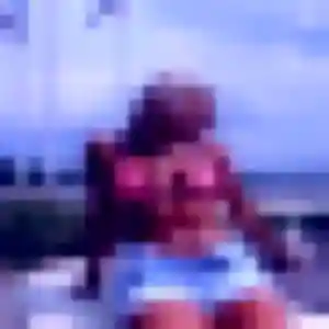 Charmante Imane, 35 ans à Pont-de-Chéruy - voir sa photo