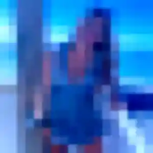 Rejoins Louisa, 29 ans à Porto-Vecchio en privé