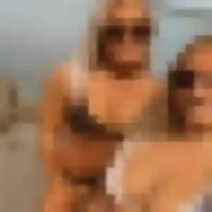 Rym, 44 ans, connectée à Rochefort-du-Gard pour un rencontre sexe