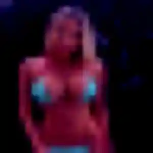Lina (25 ans) à Rochefort cherche une rencontre aujourd'hui