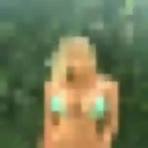 Rejoins Ornella, 26 ans à Saint-Didier-au-Mont-d'Or gratuitement