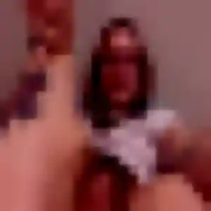 Découvre Karen, 23 ans à Saône en privé