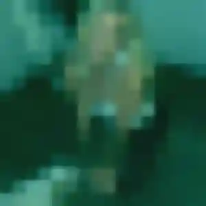 rencontre sexe à Sénas : photo de Odette, 19 ans - sans engagement