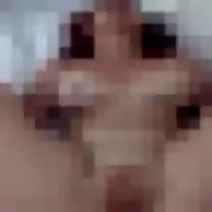 Phoebe, 31 ans, en ligne à Soubise pour une rencontre coquine