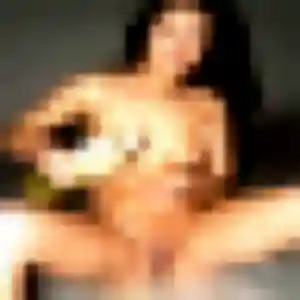 Deborah, 33 ans, dispo pour rencontre sexe à Thyez