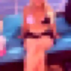 Dounia, 35 ans, cherche un rencontre sexe à Vence