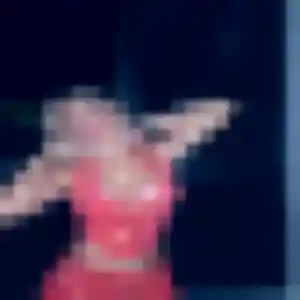 Rejoins Frederique, 29 ans à Villeneuve-lès-Avignon en t'inscrivant