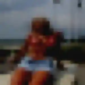 Photo exclusive de Barbara, 34 ans à Villeneuve-lès-Maguelone - plan discret