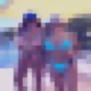 Alienor, 27 ans, connectée à Volvic pour un rencontre sexe