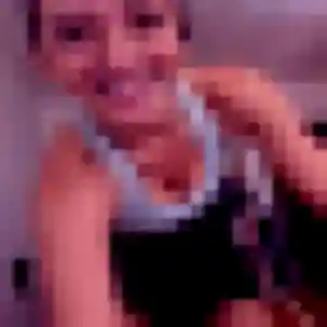 Adele (37 ans) à Yzeure propose une rencontre rapidement